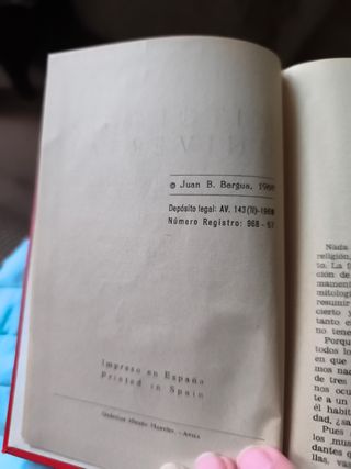 Mitología Universal en 2 tomos.