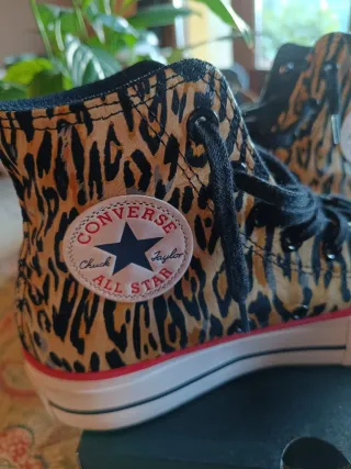 Sneakers Converse con stampa animalier