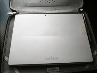 Microsoft Surface Nero