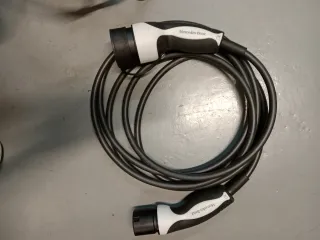 Cargador Mercedes-Benz Modo 3