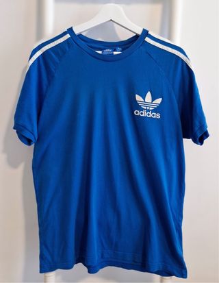 Camiseta Adidas Azul Rayas Blancas