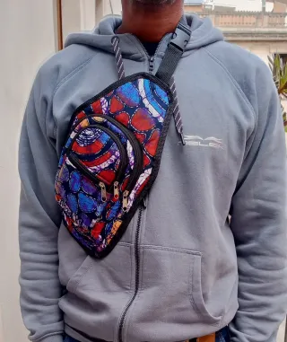 Riñonera bandolera multicolor