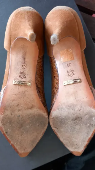 Zapatos salón Massimo Dutti Talla 39 Piel Tacón