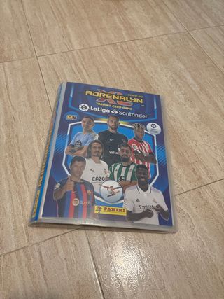 Álbum cromos Adrenalyn LaLiga Santander vacío