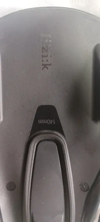 Sillín Fizik Vento argo x5 nuevo sin uso