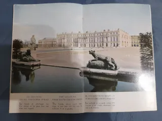 Livro sobre o Palácio de "Versailles"