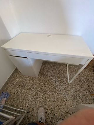 Escritorio blanco moderno