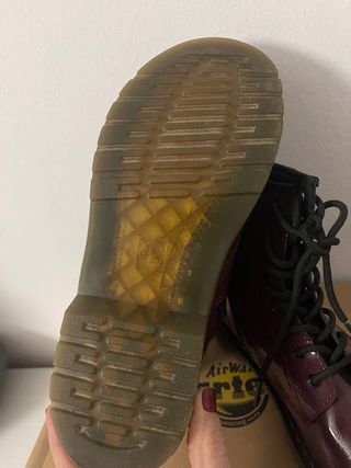 Botas Dr. Martens burdeos charol mod. 1460 Patent