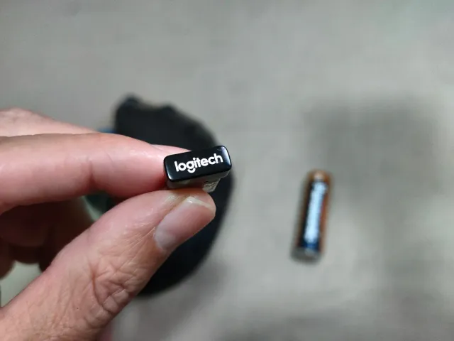 Ratón Trackball Logitech M570