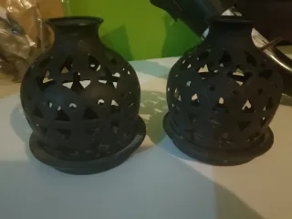 2 portacandele in ceramica neri