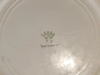 Piatto da dolce in ceramica decorato