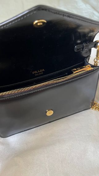 Bolso Prada Piel Negra Modelo Pattin