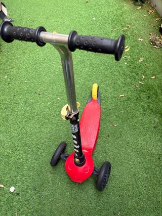 Patinete infantil 3 ruedas rojo