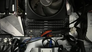 Stazione di lavoro/Server Ryzen 9 128GB RAM