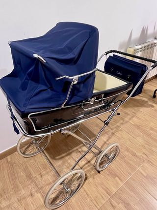 Cochecito de bebé + bolso clásico 80's marca Arrue