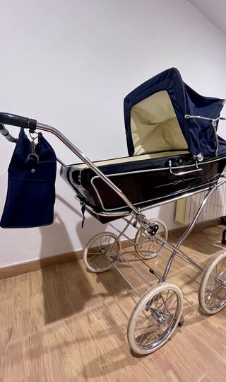 Cochecito de bebé + bolso clásico 80's marca Arrue