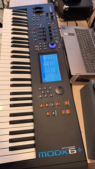 Yamaha MODX6+ – Como nuevo (con factura)