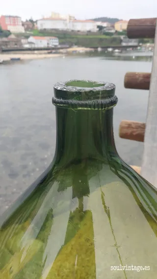 Antigua Damajuana Gran tamaño