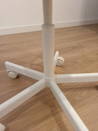 Silla escritorio SIN USO infantil Ikea