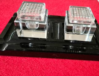 Tintero de cristal negro original