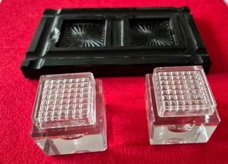 Tintero de cristal negro original