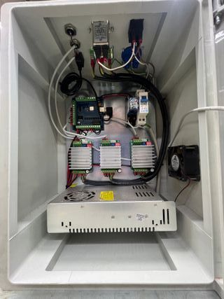 Fresadora CNC 600x300. MARCA CNC-HOME.