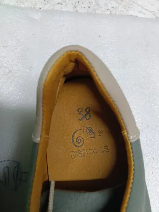 Zapatillas Dispares Talla 38