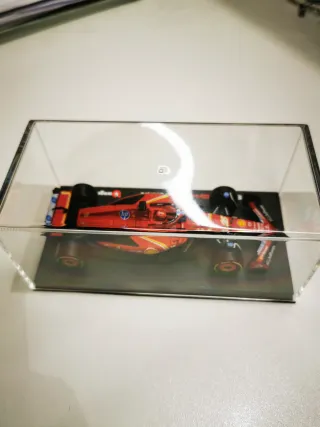 Ferrari SF-24 16 Charles Leclerc C/Capacete