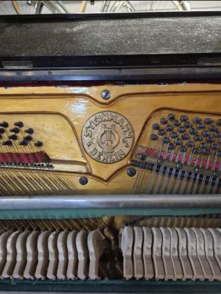 Pianoforte Steinmann Berlino