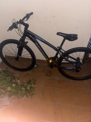 Bicicleta Rockrider ST 100