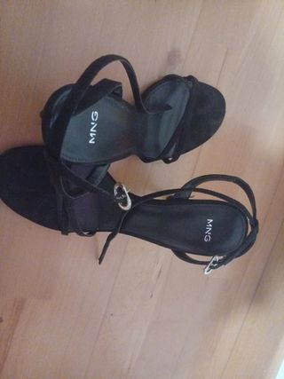 Sandalias tacón Mango negras