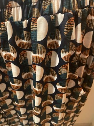 Pantalón estampado geométrico