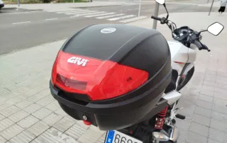 Honda CB125F 2017 Blanca con 7.500 km