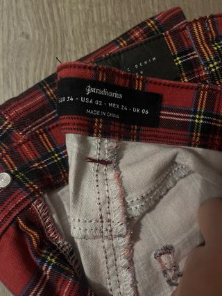 Pantalones cuadros Zara y Stradivarius