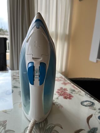 Plancha Philips Azul y Blanca