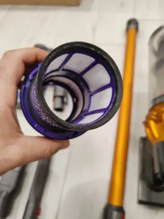Dyson V15 - Ottime condizioni