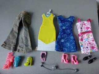 Ropa y Accesorios Barbie, Monster, Bratz
