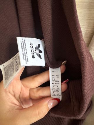 Conjunto Adidas: Sudadera y Leggings