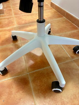 Sedia da ufficio ergonomica e confortevole KERDOM 9060