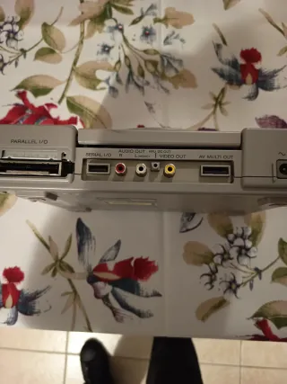 PlayStation 1 PS1 SCPH-1002 Ricondizionata