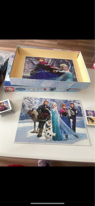 Puzzle Frozen 4 en 1