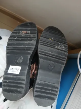 Botas Michael Kors niña negras y marron talla 29