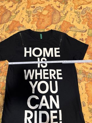 T-shirt donna nera con zip