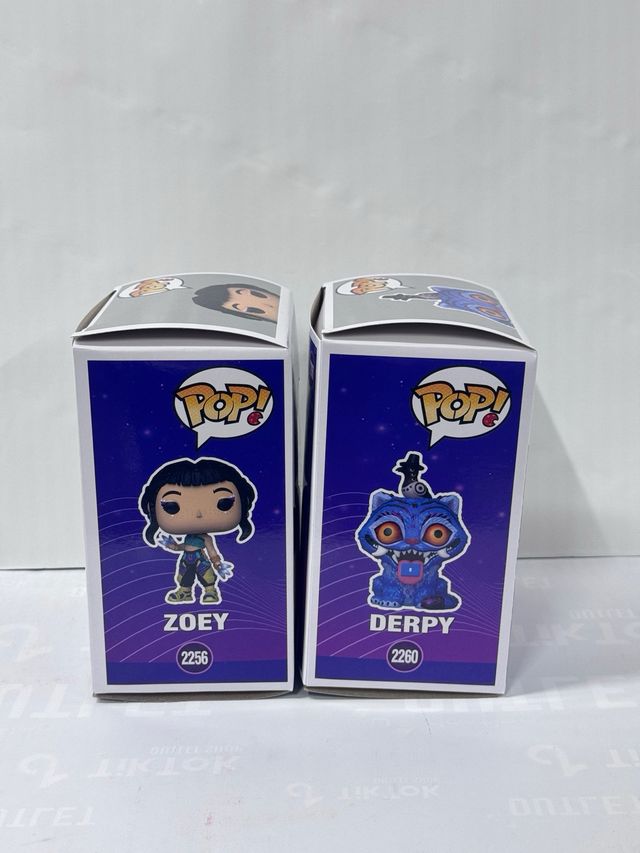 Funko Pop K-Pop Demon Hunters Zoey y Derpy