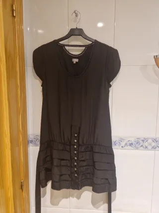 Vestido corto seda negro