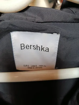 Giacchetta bomber nera da donna