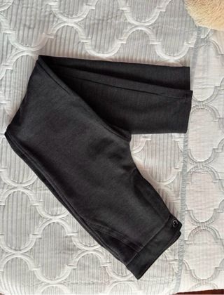Pantalón gris