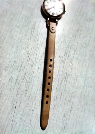 Orologio Fossil donna oro e beige