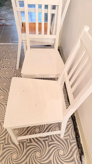 4 SILLAS IKEA STEFAN BLANCAS – 35 €