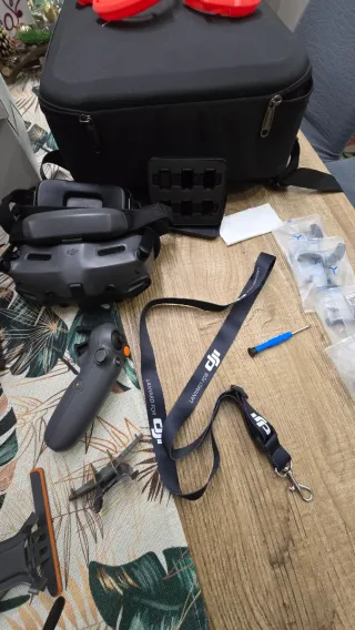 DJI Avata 2 completo